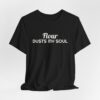 32090264796246686_2048.jpeg Flour dusts my soul tee